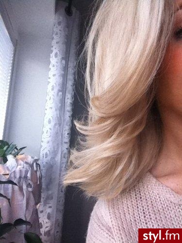 Blond Rozpuszczone Proste Na co dzień Średnie Fryzury