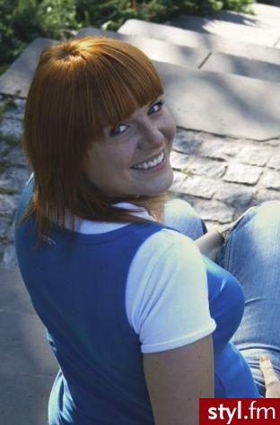 Średnie Fryzury