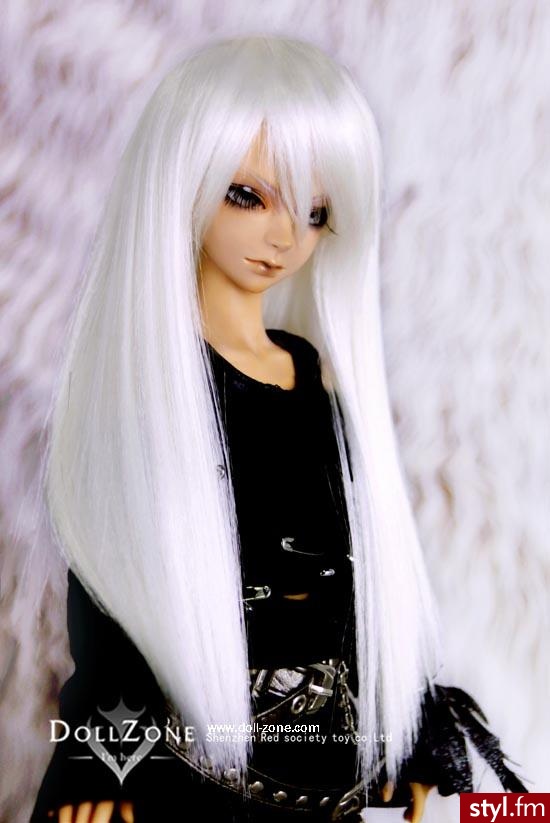 black doll , white hair - Misz-masz