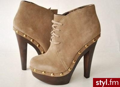 Pozostałe Buty Moda