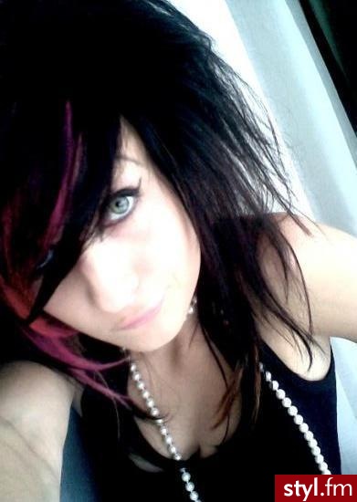 boskiee <333 ale nie dla mnie.. - EMO Alternatywne Średnie Fryzury