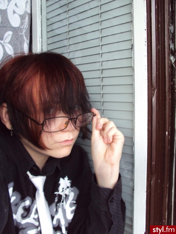 Anciu^^ - Średnie Fryzury