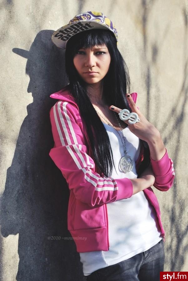 Średnie Fryzury