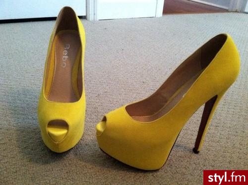 Szpilki Buty Moda
