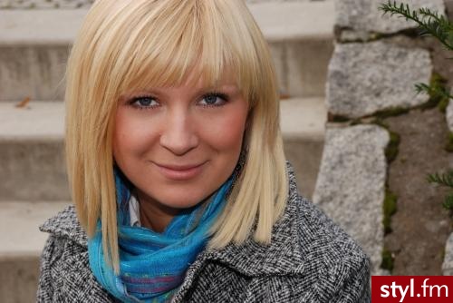 Średnie Fryzury