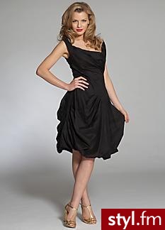 http://www.oli.co.uk/Eucalyptus-Marine-Dress/productdisplay.stm?An=673&A=96H142%5F10&N=4294965277+4294967158+673+697+715&Au=P%5FMasterItem&Nu=P%5FMasterItem&Ns=P%5FColour%7C0%7C%7CP%5FSize%7C0 - Pozostałe Ciuchy Moda