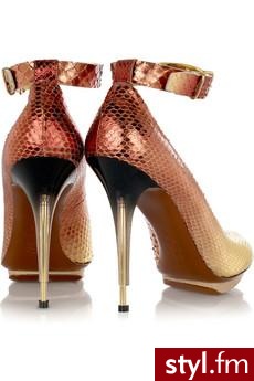 buty. Lanvin
Jeżeli już jest proszę o link - Pozostałe Buty Moda