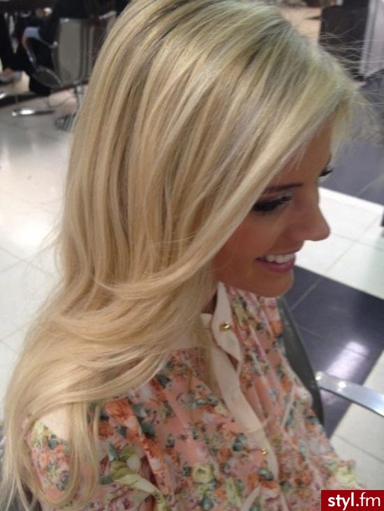 Blond Rozpuszczone Proste Na co dzień Długie Fryzury