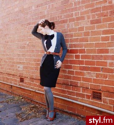 Jeżeli zdjęcie znajduje się już w galerii poproszę o link - Moda uliczna Inne Moda