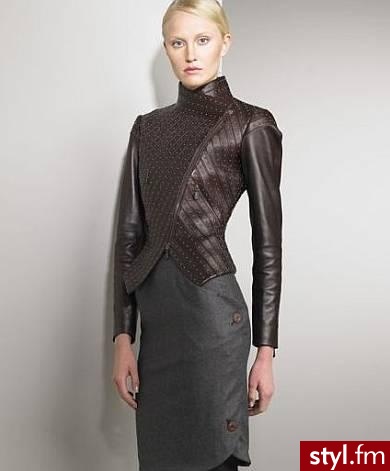 kurtka. Alexander McQueen
Jeżeli już jest proszę o link - Pozostałe Ciuchy Moda