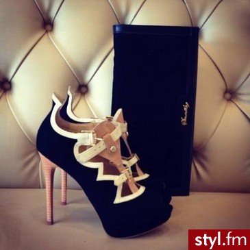 Szpilki Buty Moda