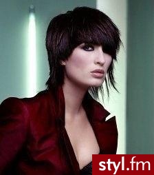 Średnie Fryzury