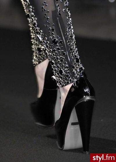 Leginsy Spodnie Moda