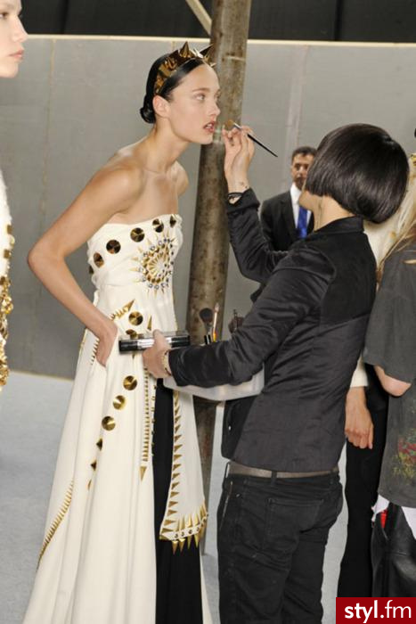 Sukienki Moda