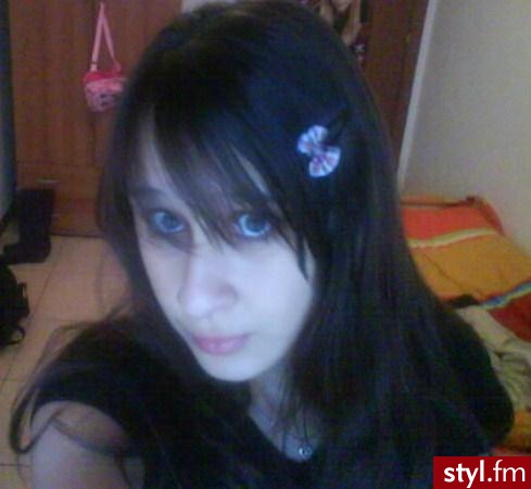 Średnie Fryzury
