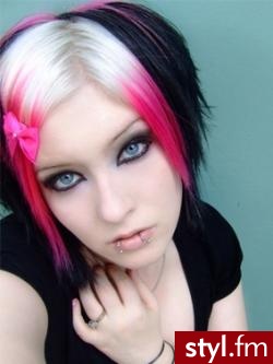 EMO Alternatywne Średnie Fryzury
