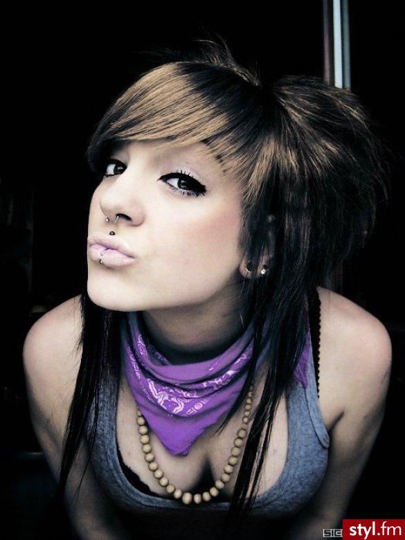 EMO Alternatywne Średnie Fryzury