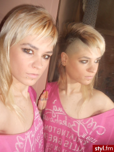Blond Rozpuszczone Proste z grzywką Na co dzień Średnie Fryzury