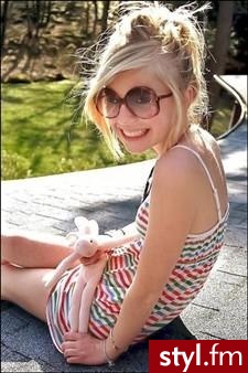 Średnie Fryzury