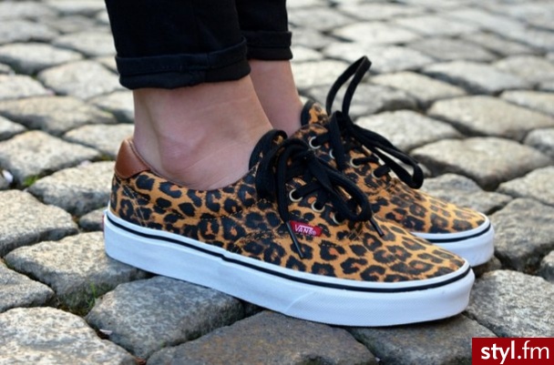 Trampki Buty Moda