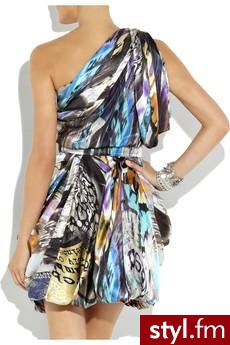 sukienka. Matthew Williamson
€1,108.80 - Pozostałe Ciuchy Moda
