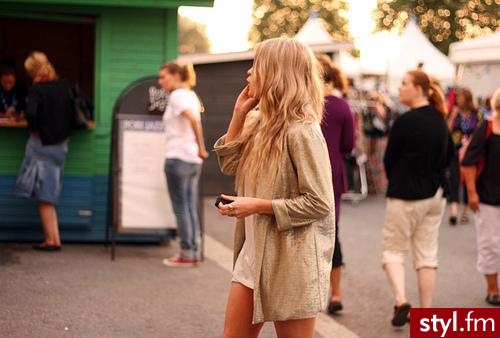 Blond Rozpuszczone Proste Na co dzień Długie Fryzury