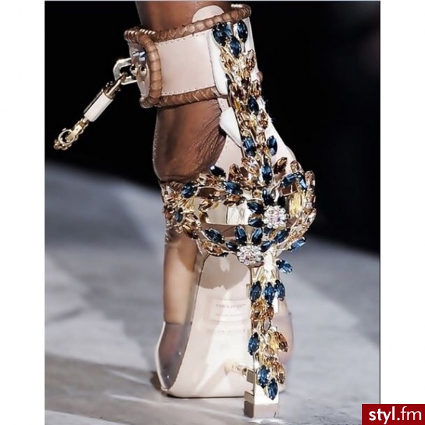 Szpilki Buty Moda