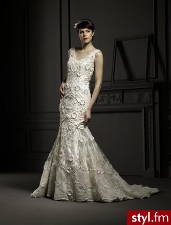 say yes to the dress :). http://www.kleinfeldbridal.com/index.cfm?pid=52&item_id=11935&showpic=main&rowid=22&page=1 - Suknie ślubne Ślub Moda