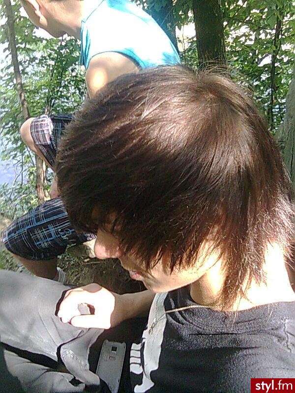 Han SCENE Hair - Czarne EMO Alternatywne Średnie Fryzury
