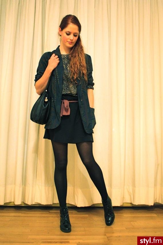 Jeżeli zdjęcie znajduje się już w galerii poproszę o link - Moda uliczna Inne Moda