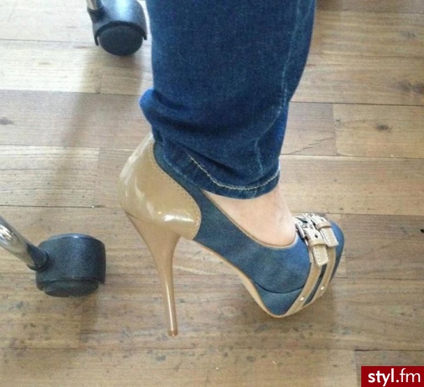 Szpilki Buty Moda