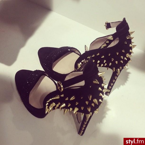 Szpilki Buty Moda