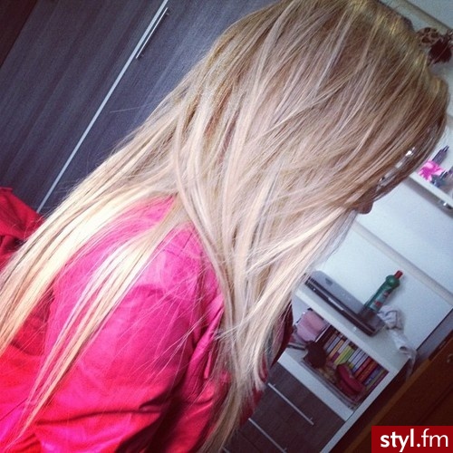 Blond Rozpuszczone Proste Na co dzień Długie Fryzury