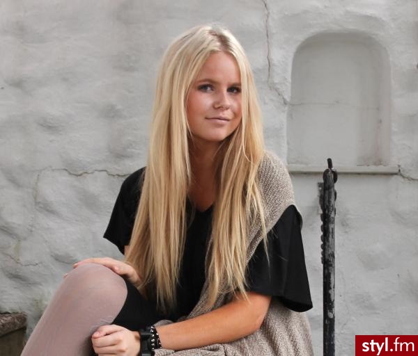 Blond Rozpuszczone Proste Na co dzień Długie Fryzury