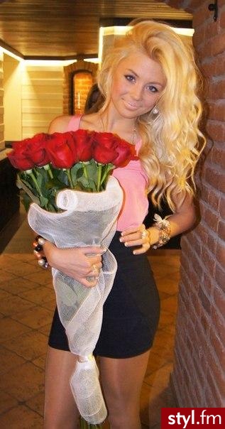 Blond Rozpuszczone Kręcone Na co dzień Długie Fryzury