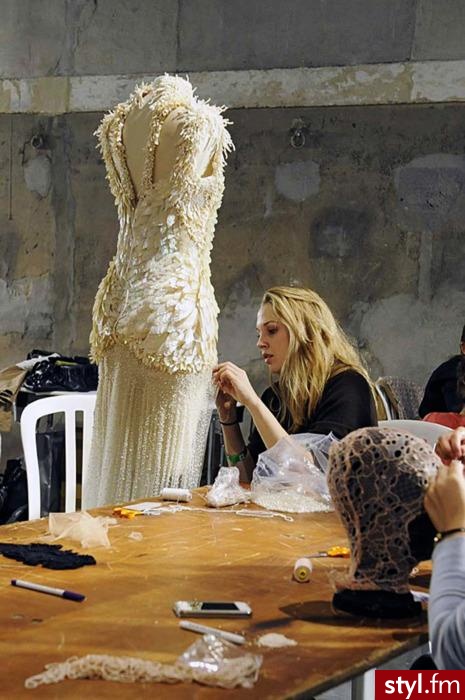 Sukienki Moda