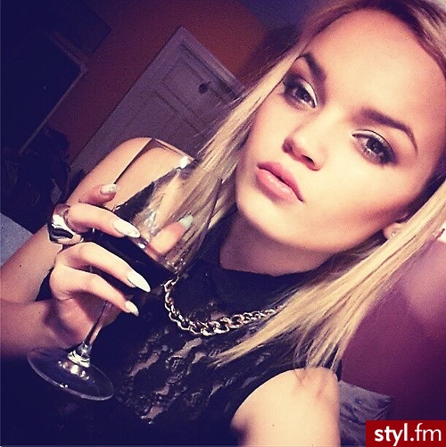 Średnie Fryzury