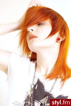 orange - Średnie Fryzury