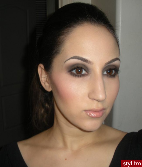simple smokey brown eyes - Dzienne Makijaże