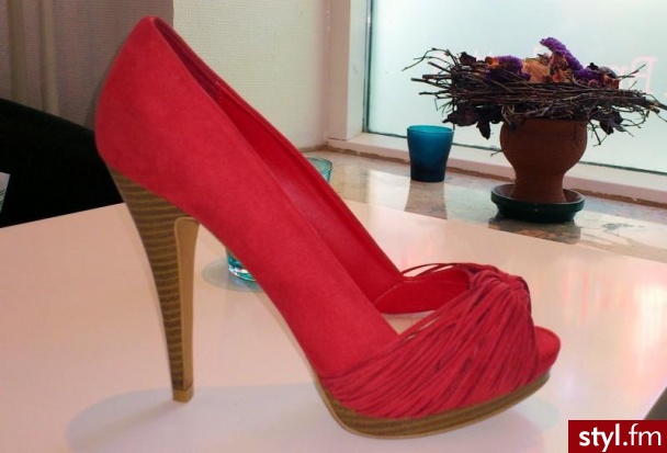Szpilki Buty Moda
