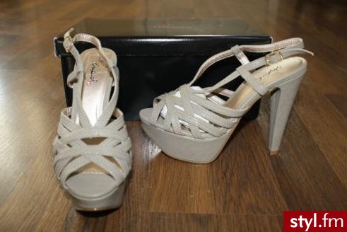Szpilki Buty Moda