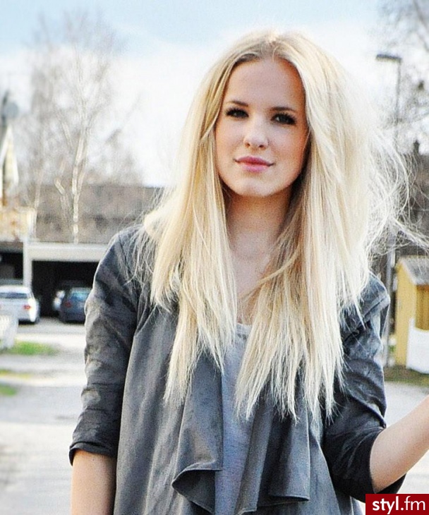 Blond Rozpuszczone Proste Na co dzień Długie Fryzury