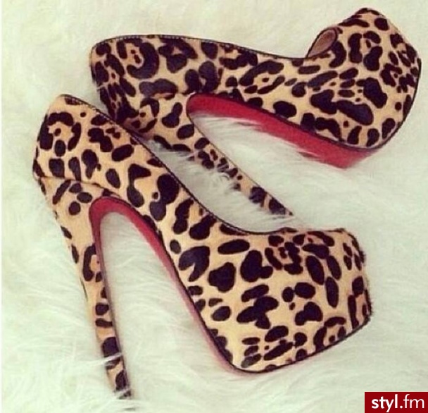 Szpilki Buty Moda