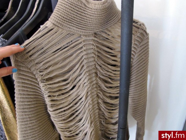 Swetry Ciuchy Moda