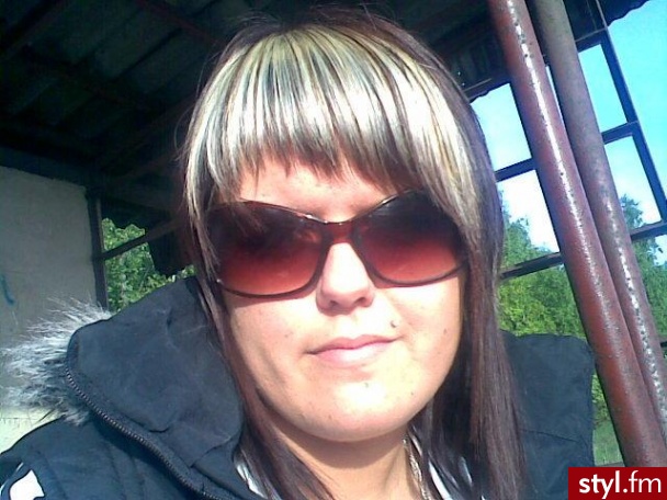 Średnie Fryzury