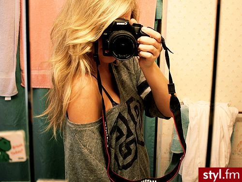 Blond Rozpuszczone Kręcone Na co dzień Średnie Fryzury
