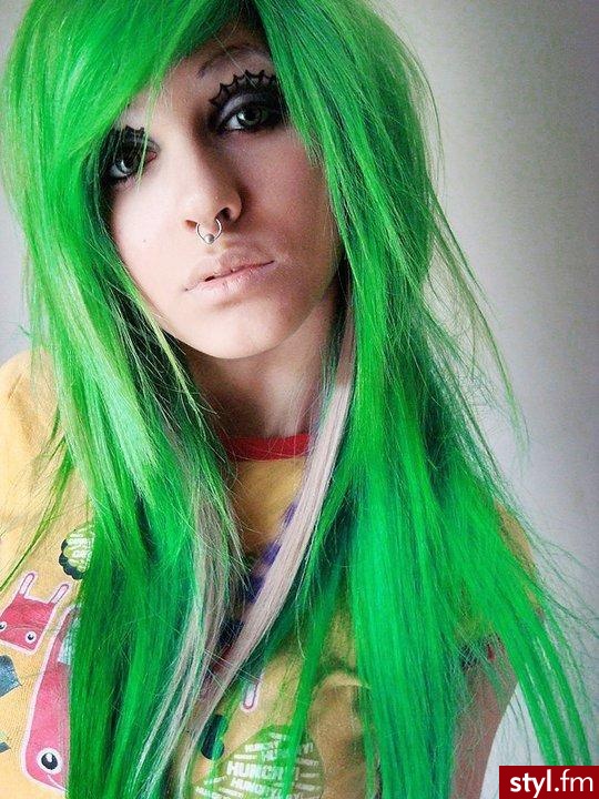 EMO Alternatywne Średnie Fryzury