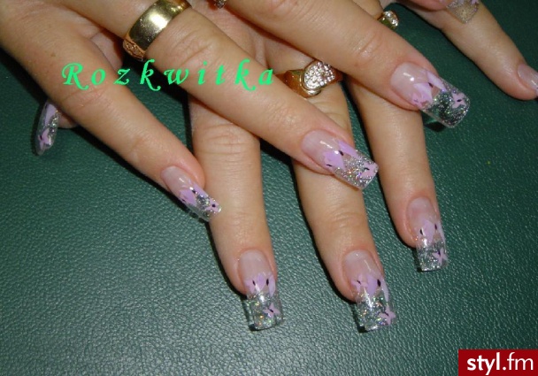 Autor: rozkwitka motylki. Autor: <b>rozkwitka</b><br /> - Paznokcie