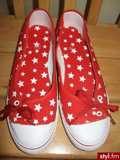Pozostałe Buty Moda