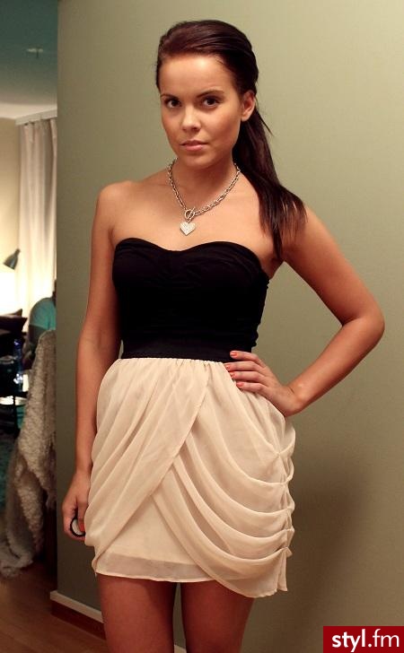 Sukienki Moda